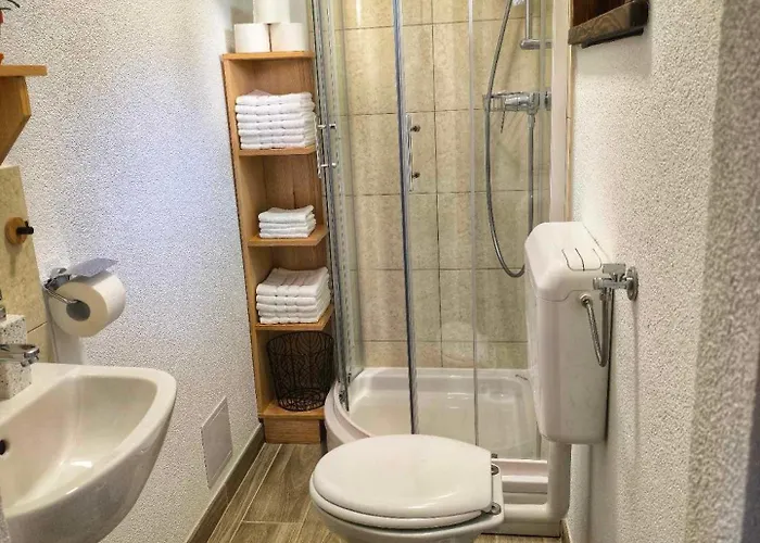 別荘 Tiny House Žiri